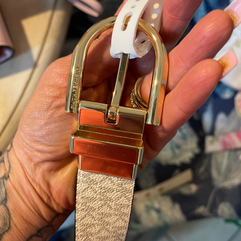 NWT MICHAEL KORS BELT SIZE M